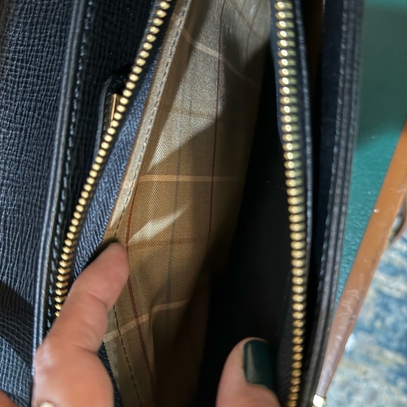 Burberry Leather Clutch with lock & key **VINTAGE** - Picture 11 of 14